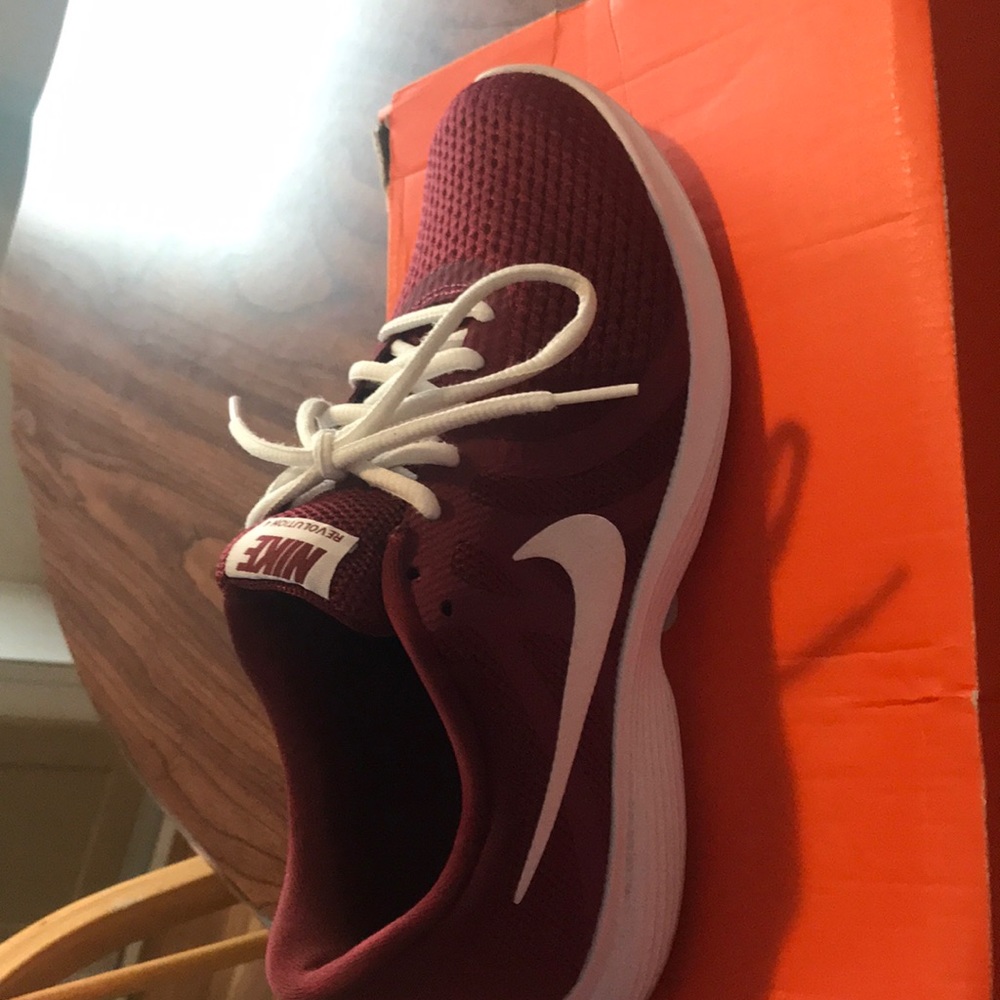 Women Nikes